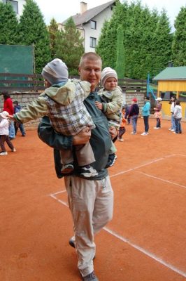 2009 místo posilovny