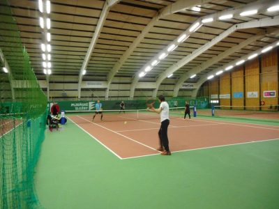 finalisti se střetli již v základní skupině